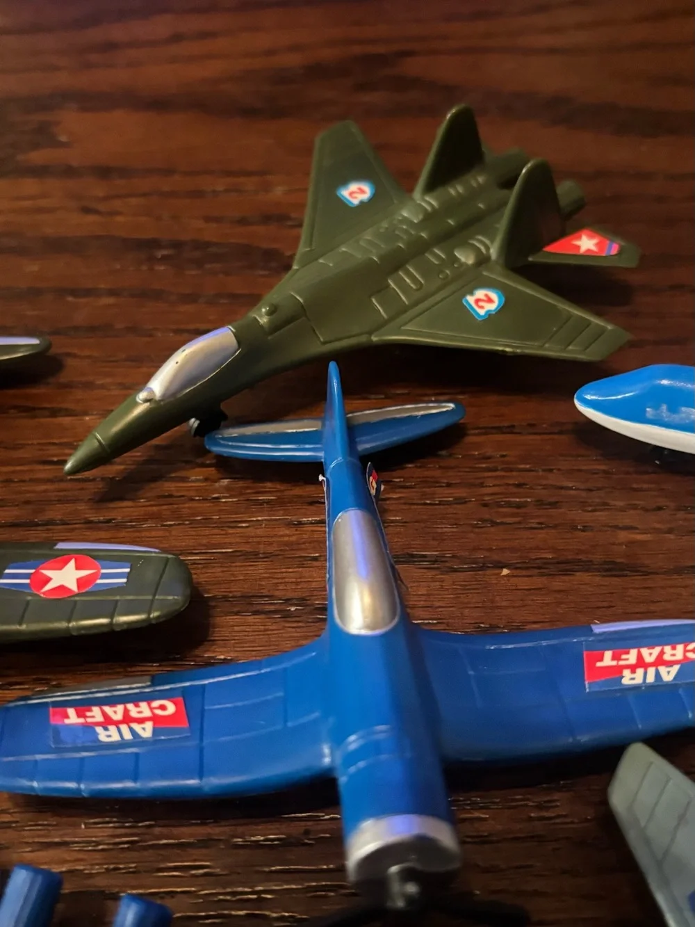 12 Plastic Toy Airplanes Military Jets Police Commercial Aircraft Made in China